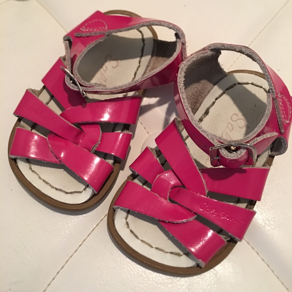 Salt water sandals size 3